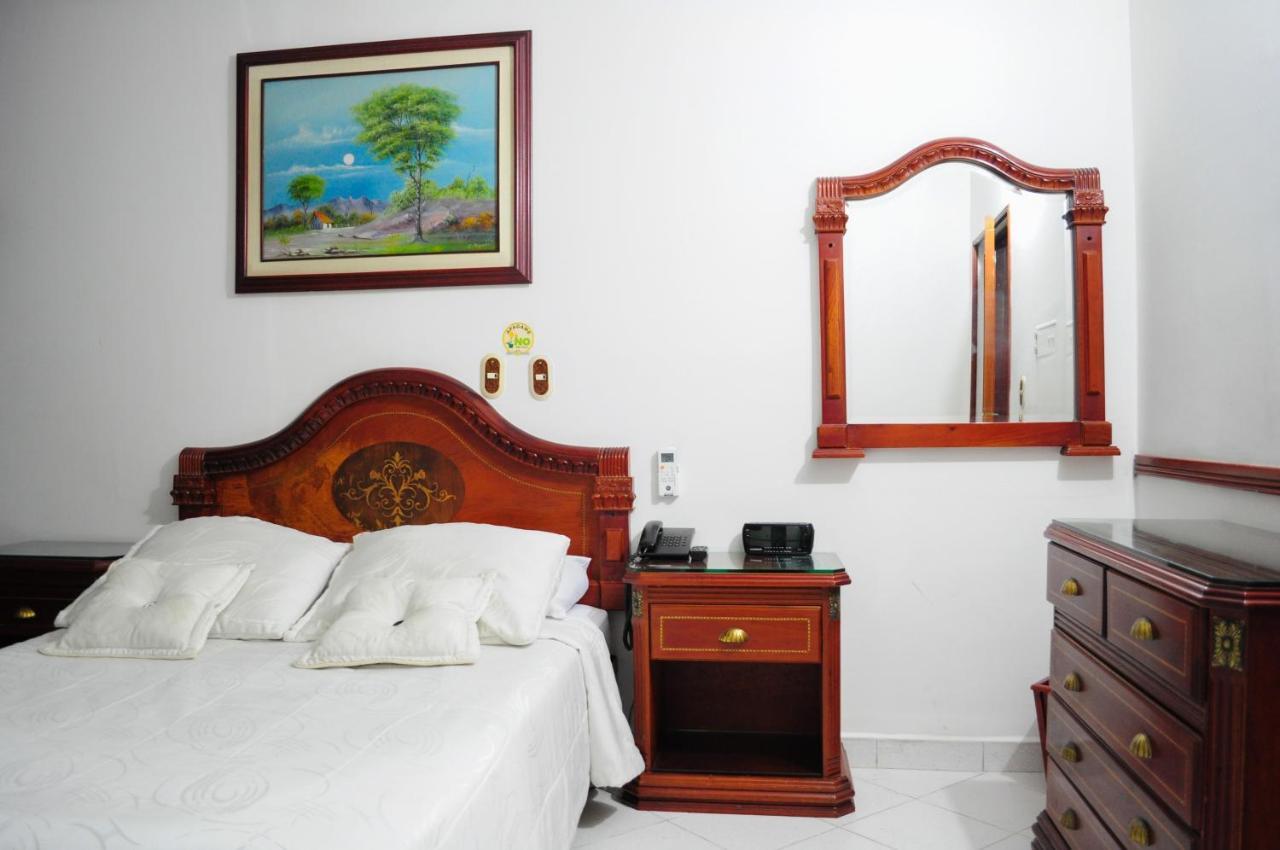 Hotel Quinta Avenida Cúcuta Kültér fotó